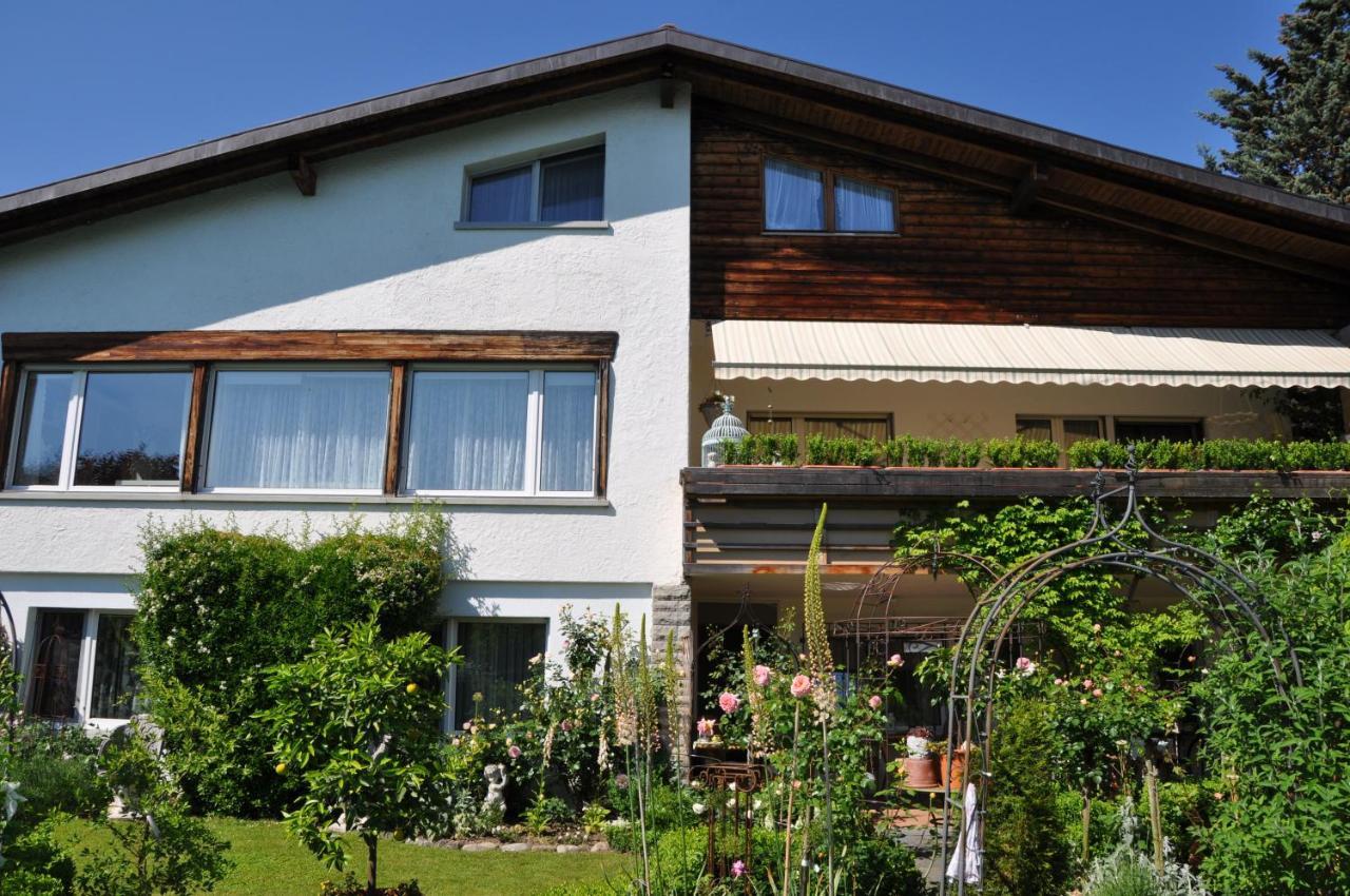 Wolfhausen Im Roeseligarten מראה חיצוני תמונה